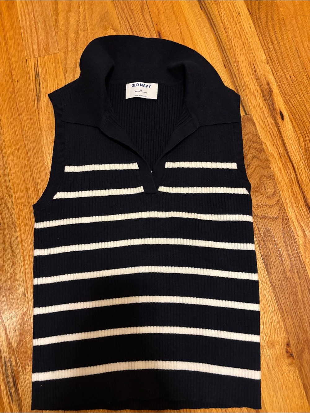 Old Navy women’s  Navy & White Striped V‑Neck Sweater Vest